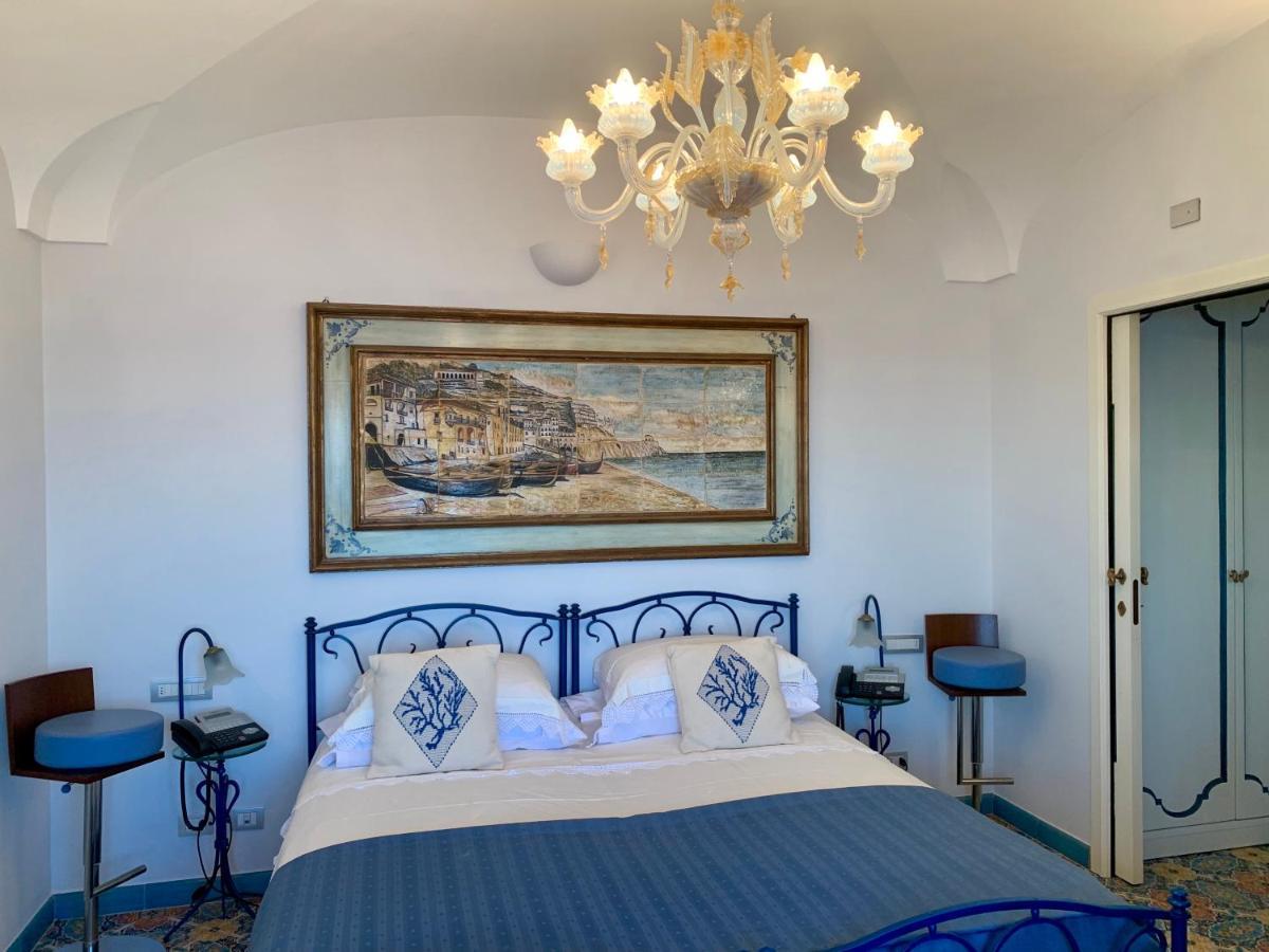 Villa Le Baste Furore Bagian luar foto