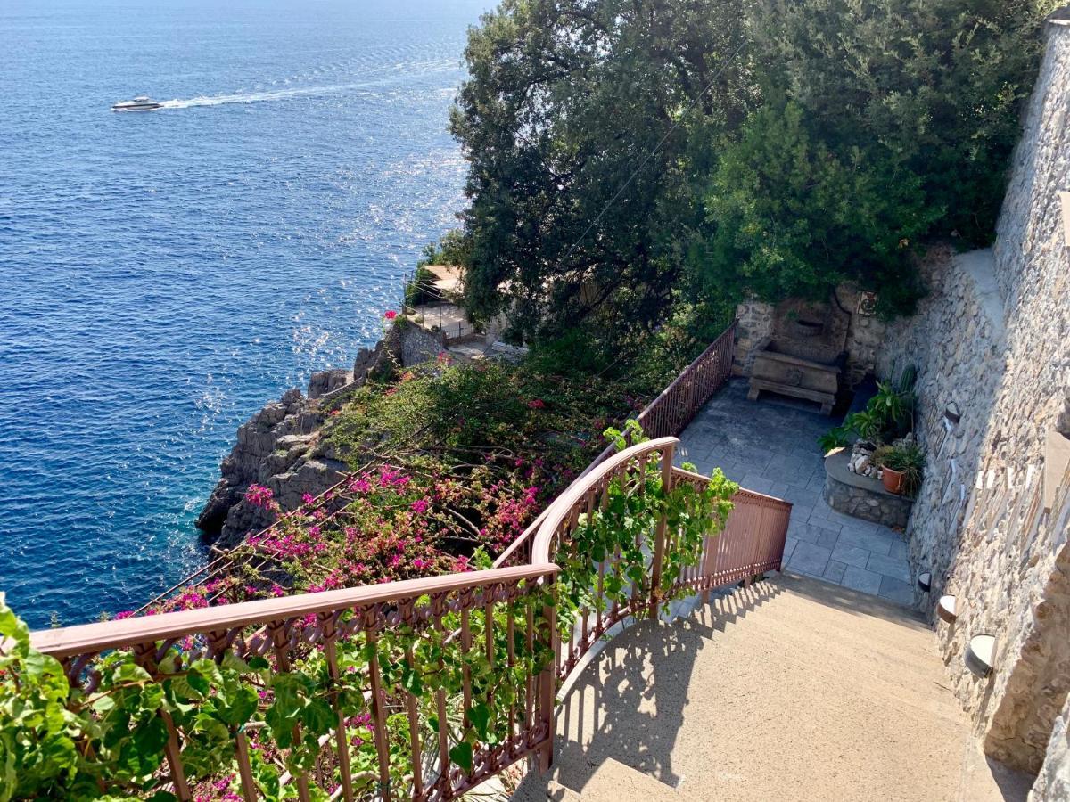 Villa Le Baste Furore Bagian luar foto